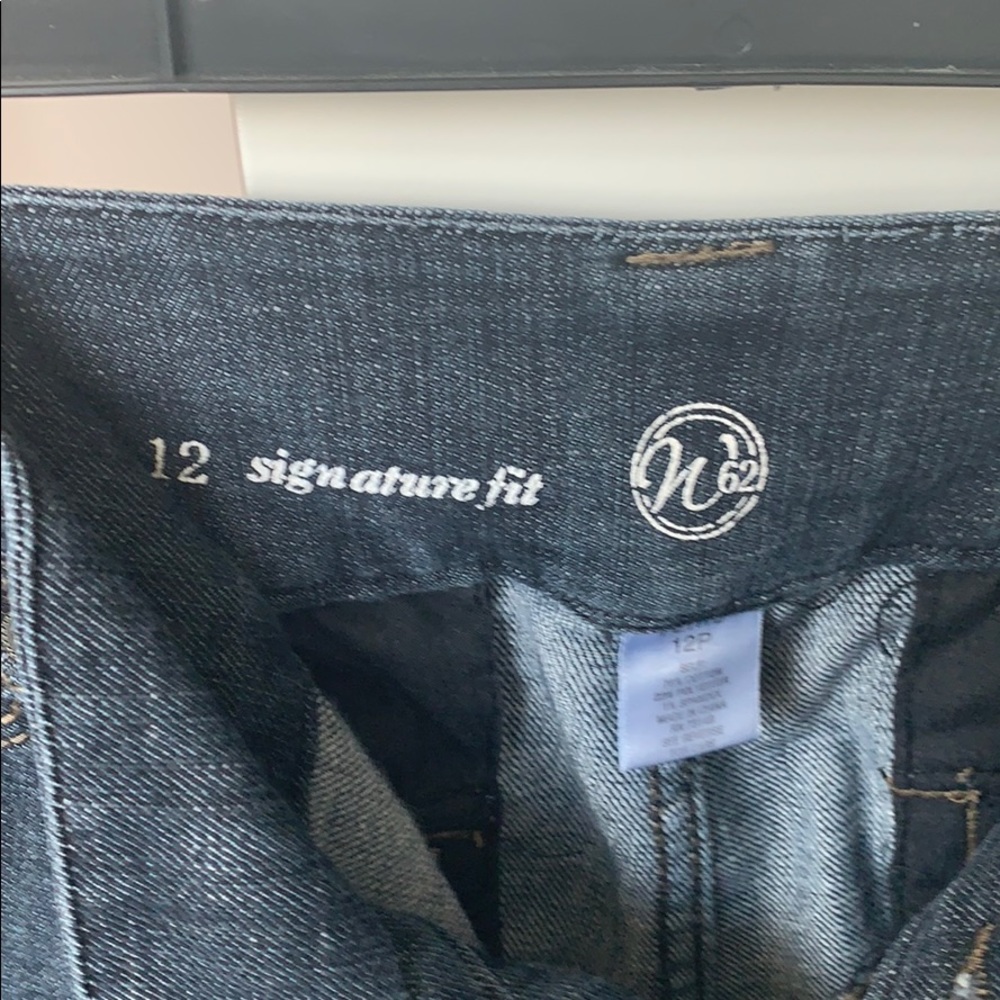 Shorts - Picture 2 of 2